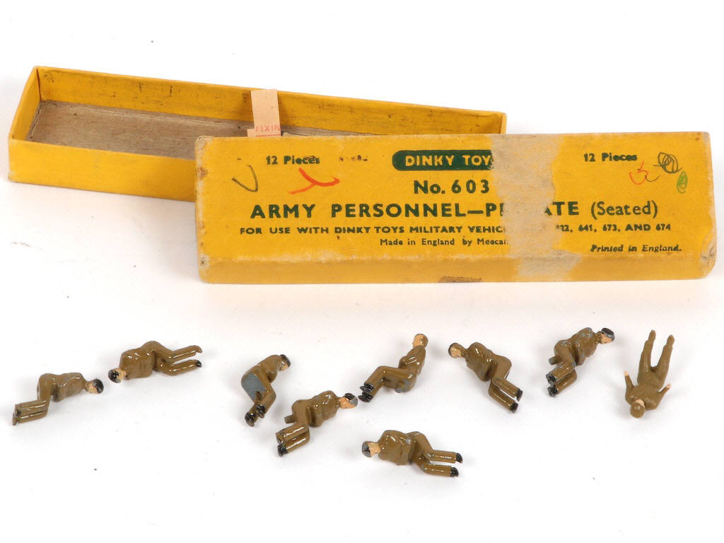Lot 362 - DINKY TOYS (FRANCE) (3)