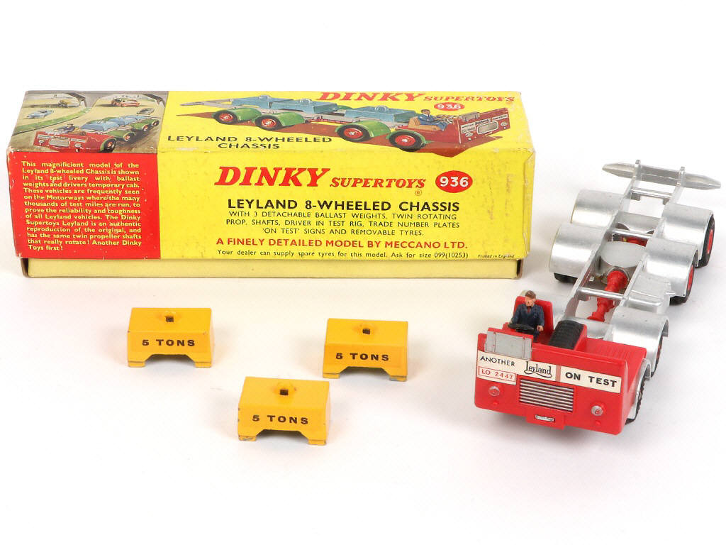 Lot 315 - DINKY TOYS (GB) (1)