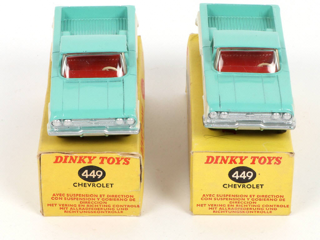 Lot 320 - DINKY TOYS (GB) (2)