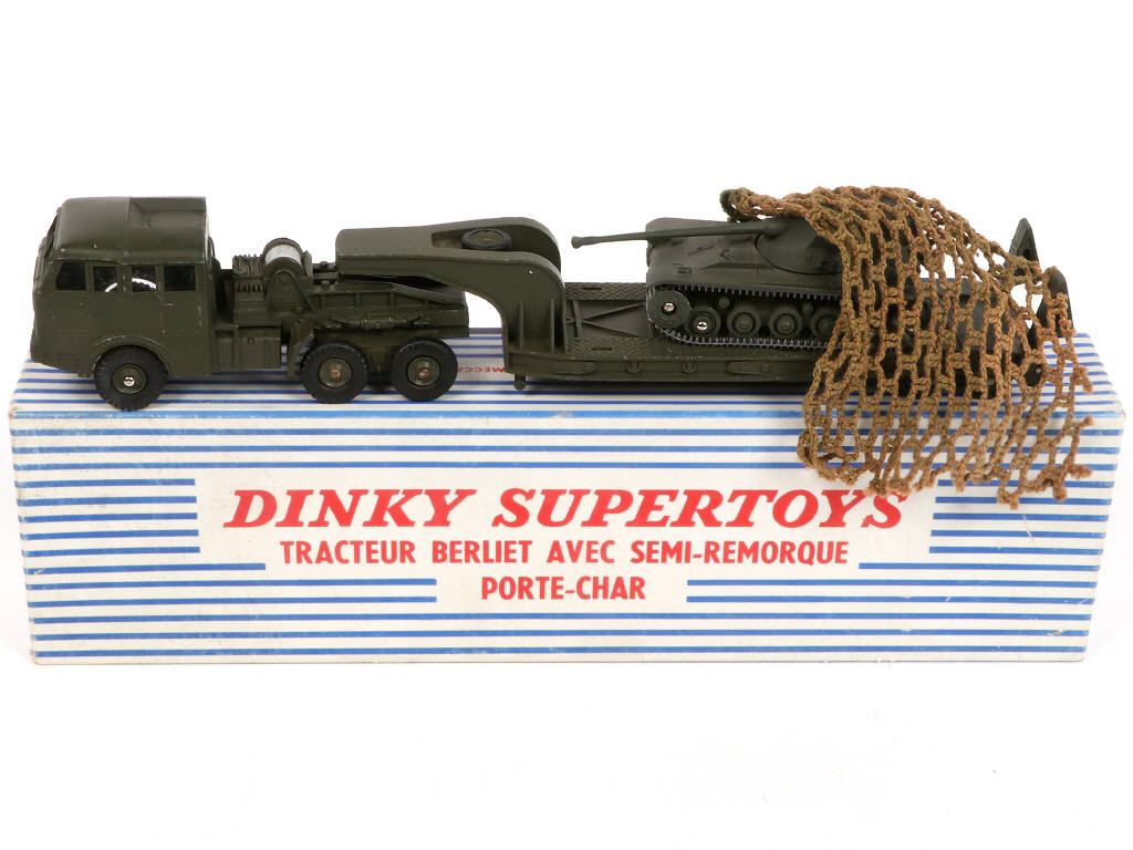 Lot 360 - DINKY TOYS (FRANCE) (1)
