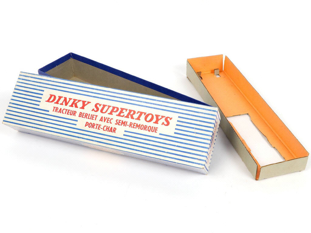 Lot 360 - DINKY TOYS (FRANCE) (1)