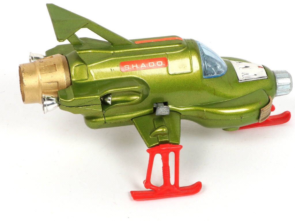 Lot 318 - DINKY TOYS (GB) (2)