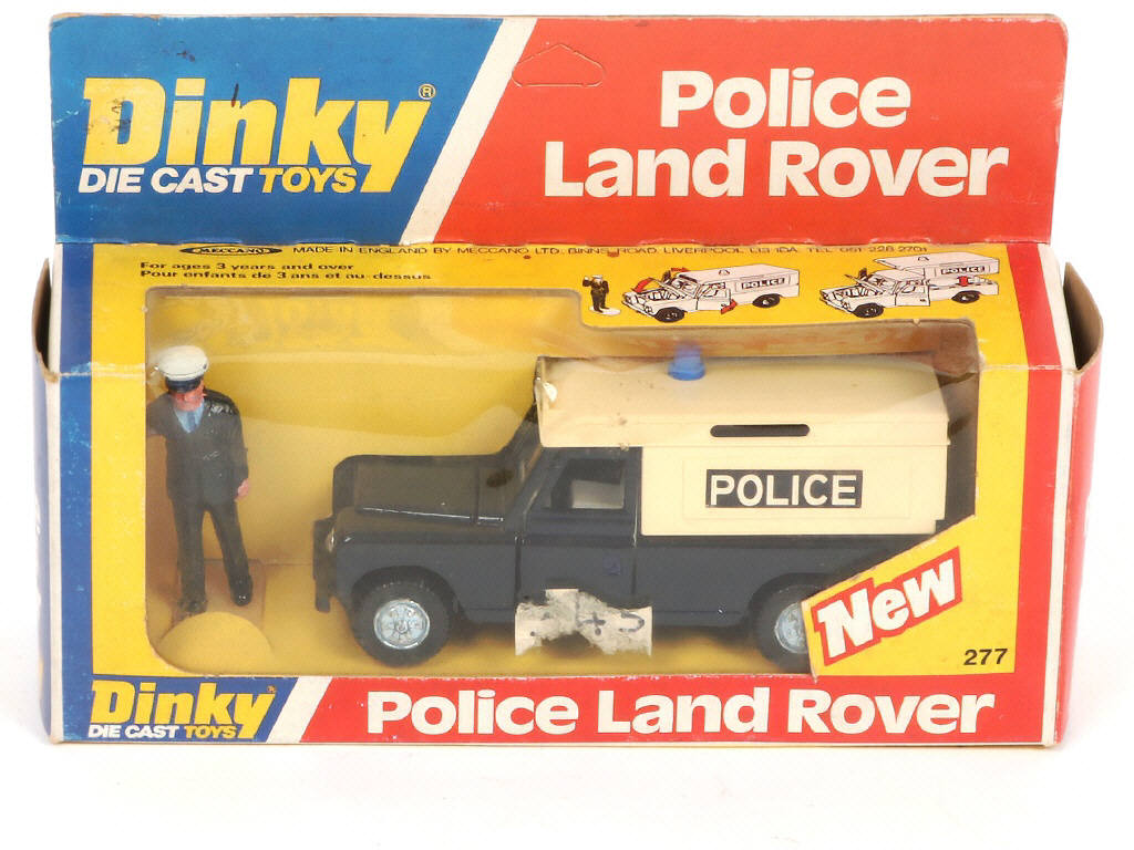 Lot 333 - DINKY TOYS (GB) (2)
