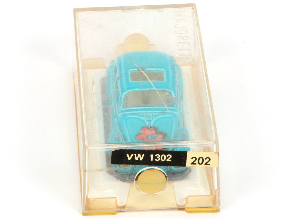 Lot 250 - MAJORETTE (FRANCE) (1)