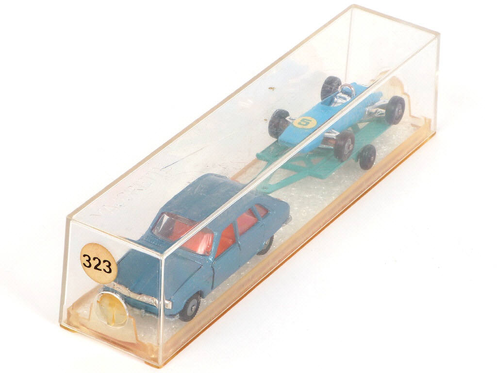 Lot 242 - MAJORETTE (FRANCE) (1)