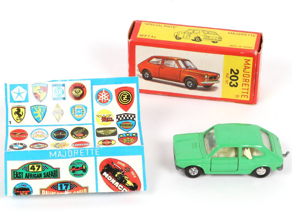 Lot 251 - MAJORETTE (FRANCE) (1)