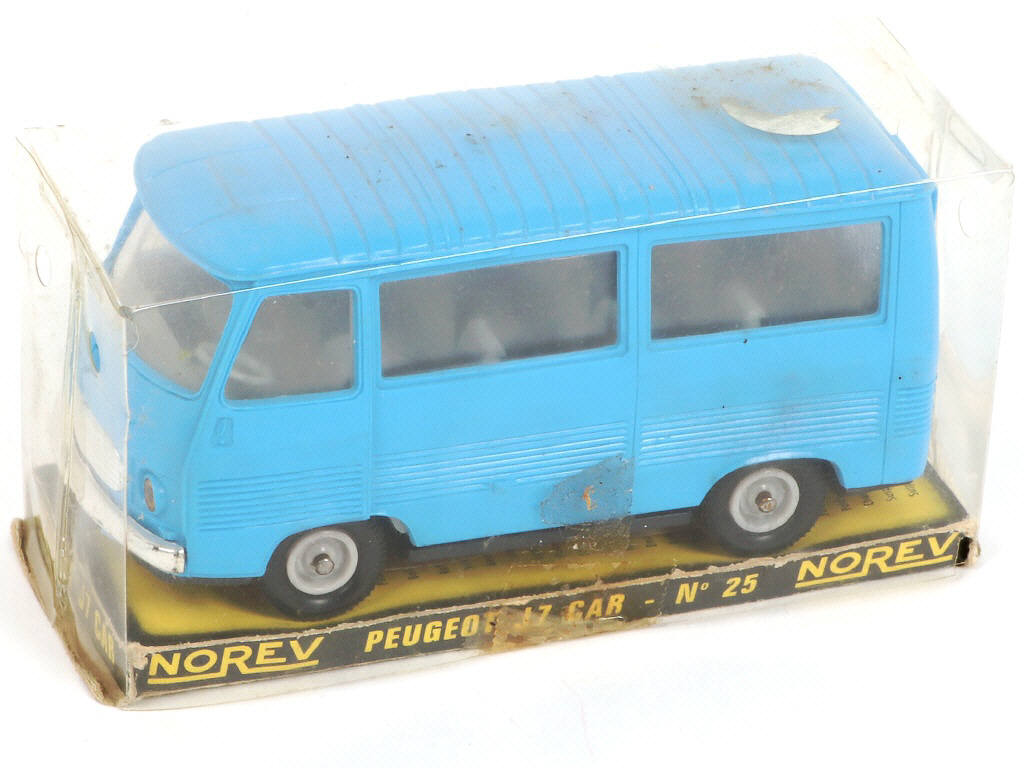 Lot 211 - NOREV (FRANCE) (2)