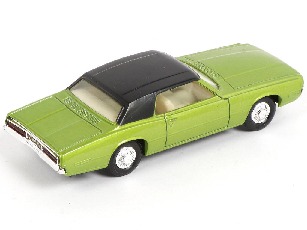 Lot 231 - DINKY TOYS (FRANCE) (1)