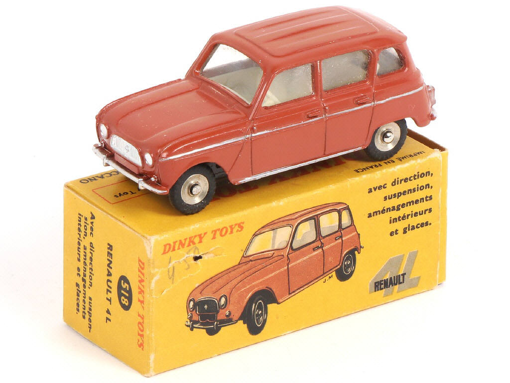 Lot 218 - DINKY TOYS (FRANCE) (1)