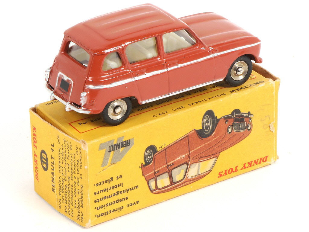 Lot 217 - DINKY TOYS (FRANCE) (1)