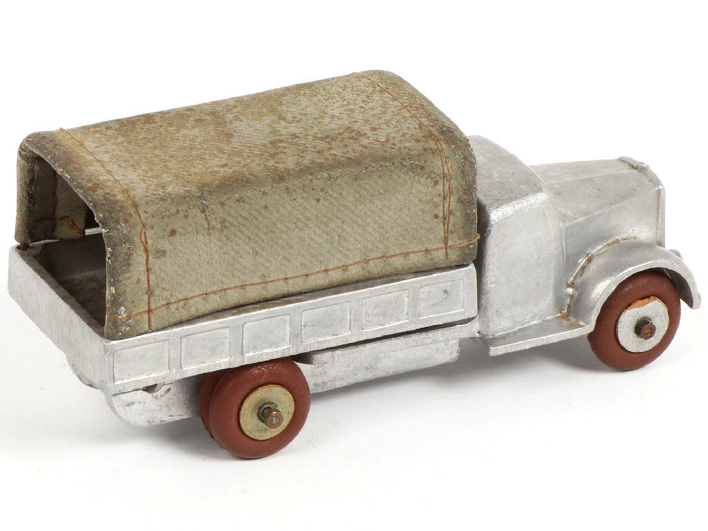 Lot 104 - GULLIVER (FRANCE) (1)