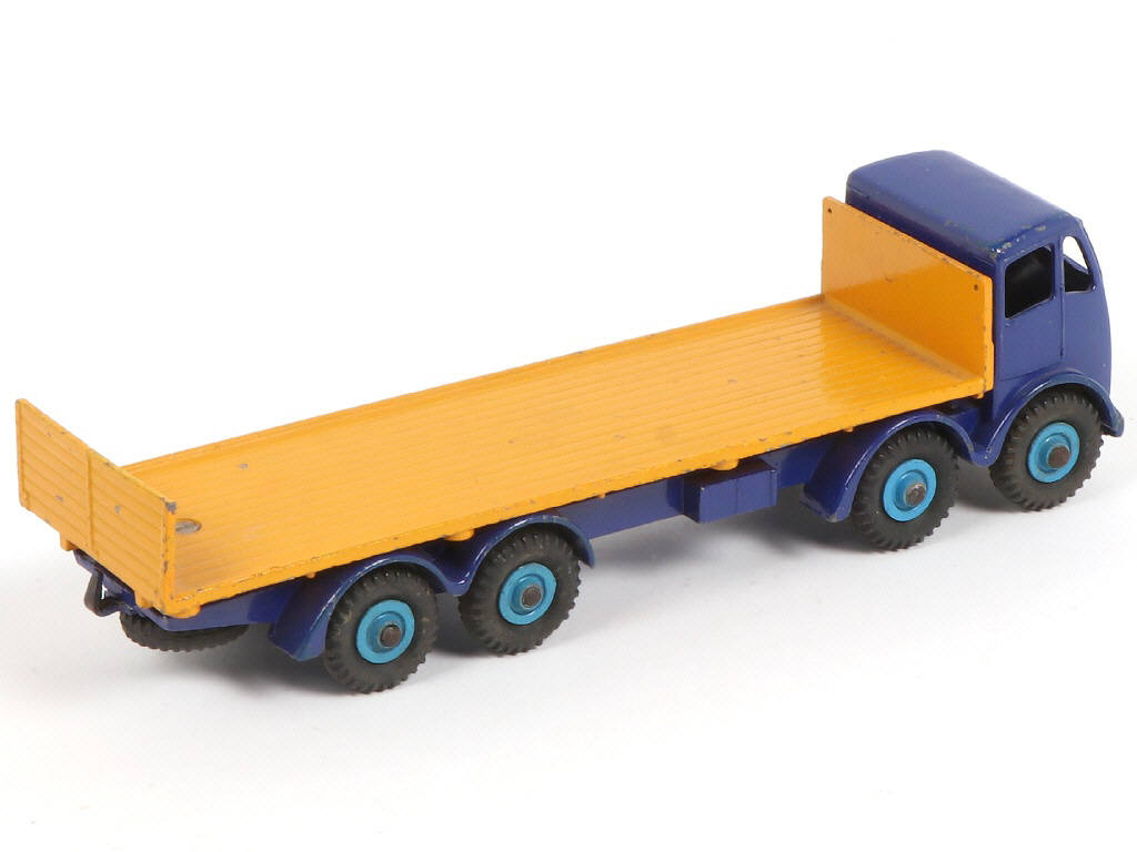 Lot 186 - DINKY TOYS (GB) (1)