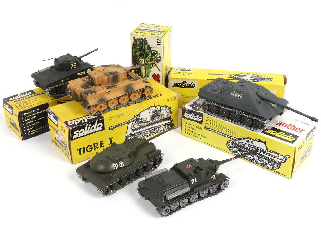 Lot 131 - SOLIDO (FRANCE) (5)