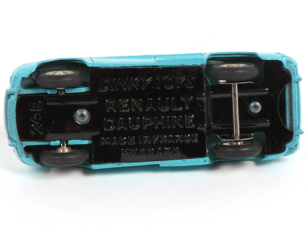 Lot 211 - DINKY TOYS (FRANCE) (1)