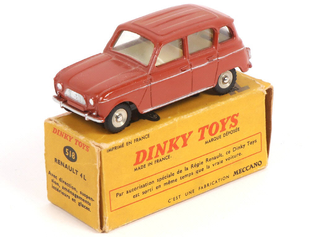 Lot 216 - DINKY TOYS (FRANCE) (1)