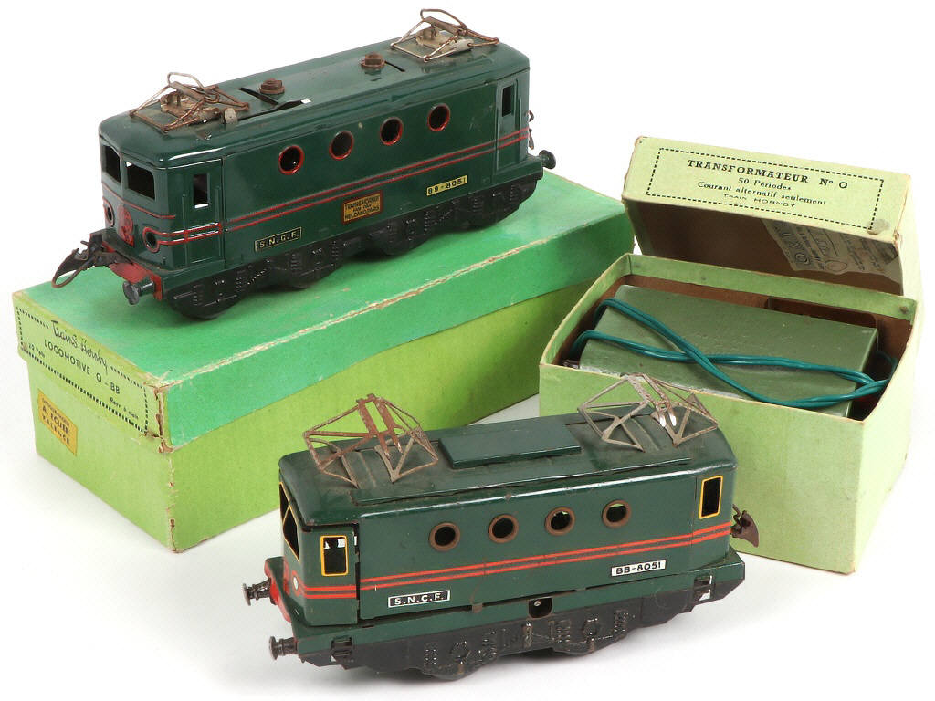 Lot 8 - HORNBY 'O' (FRANCE) (3)