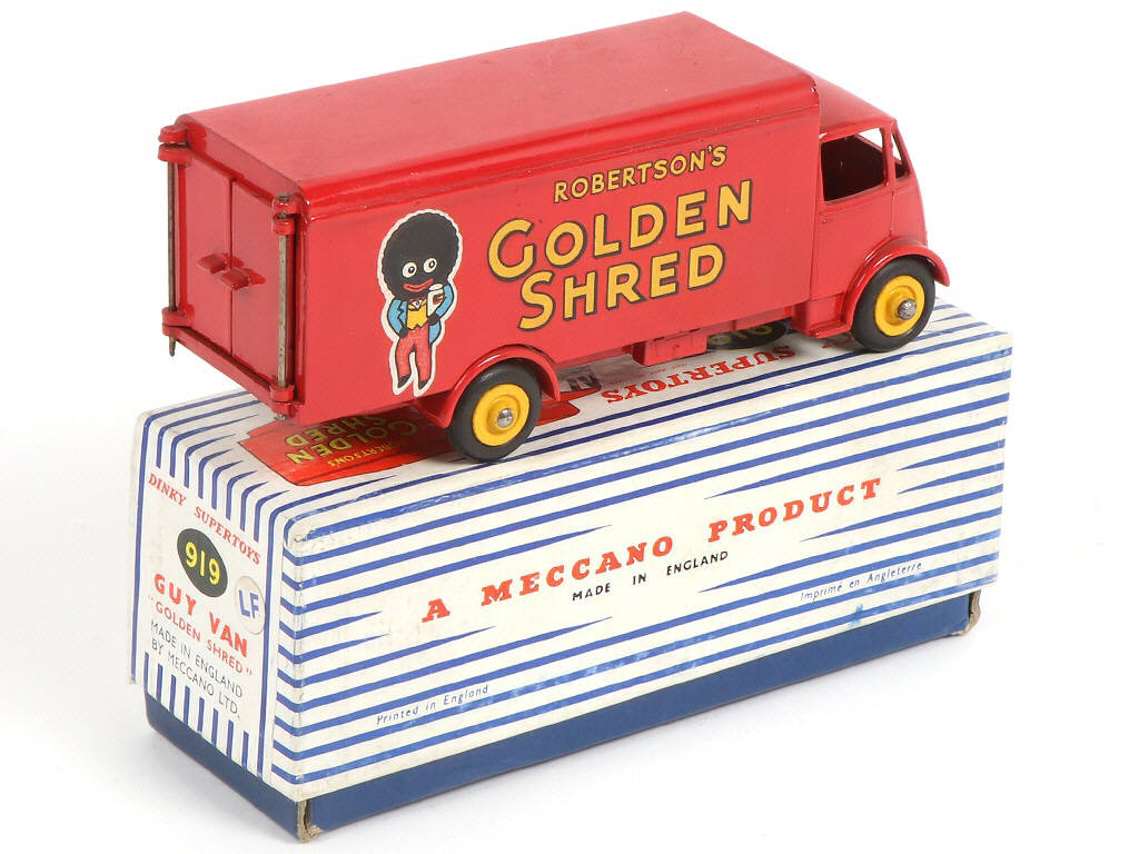 Lot 322 - DINKY TOYS (GB) (1)