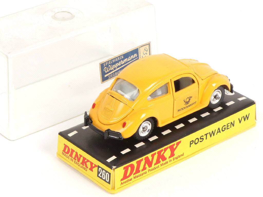 Lot 291 - DINKY TOYS (GB) (1)