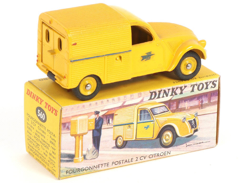 Lot 404 - DINKY TOYS (FRANCE) (1)