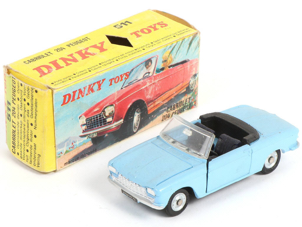 Lot 423 - DINKY TOYS (FRANCE) (1)