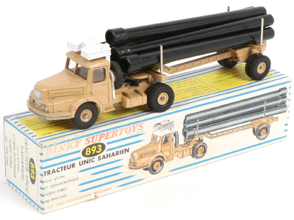 Lot 489 - DINKY TOYS (FRANCE) (1)