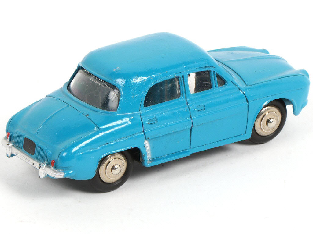 Lot 378 - DINKY TOYS (FRANCE) (1)