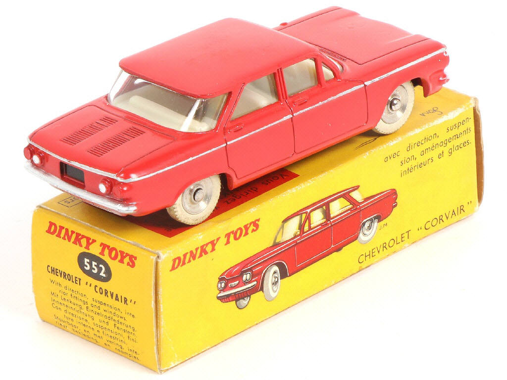 Lot 442 - DINKY TOYS (FRANCE) (1)