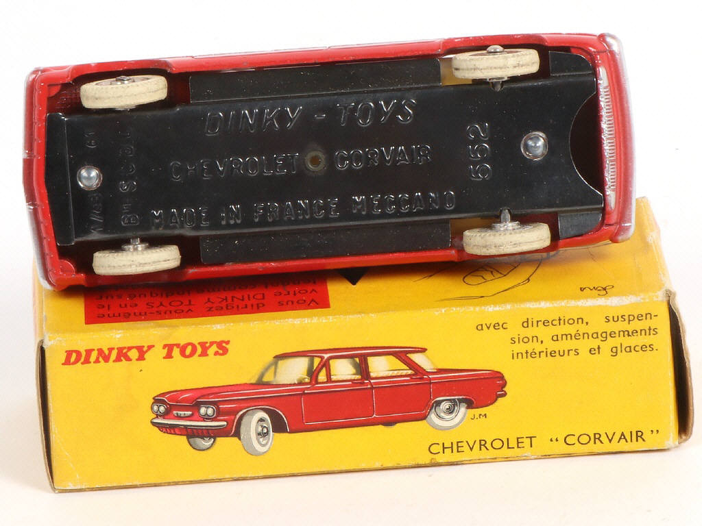 Lot 442 - DINKY TOYS (FRANCE) (1)