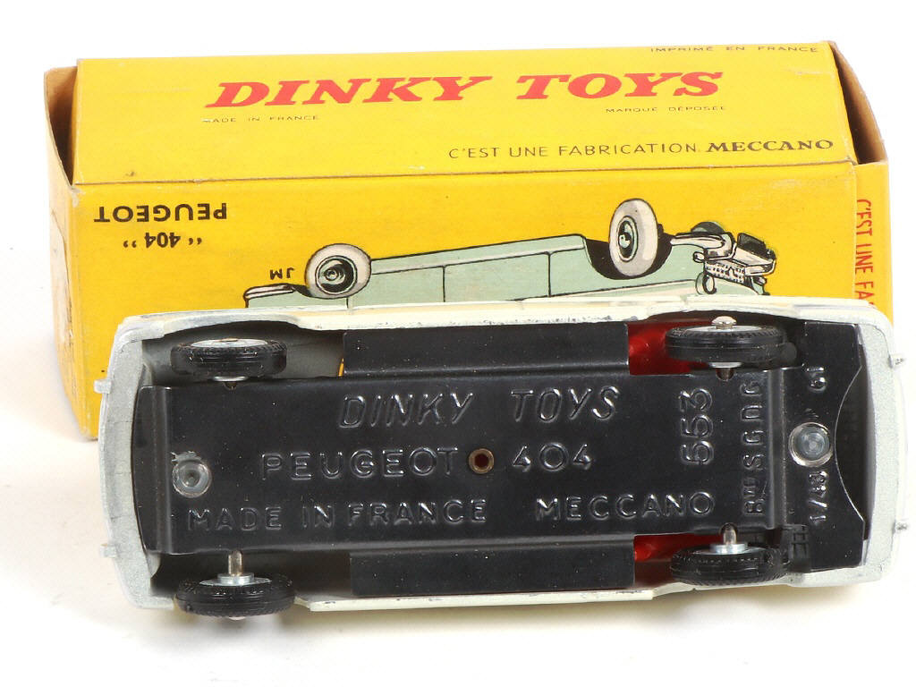 Lot 414 - DINKY TOYS (FRANCE) (1)