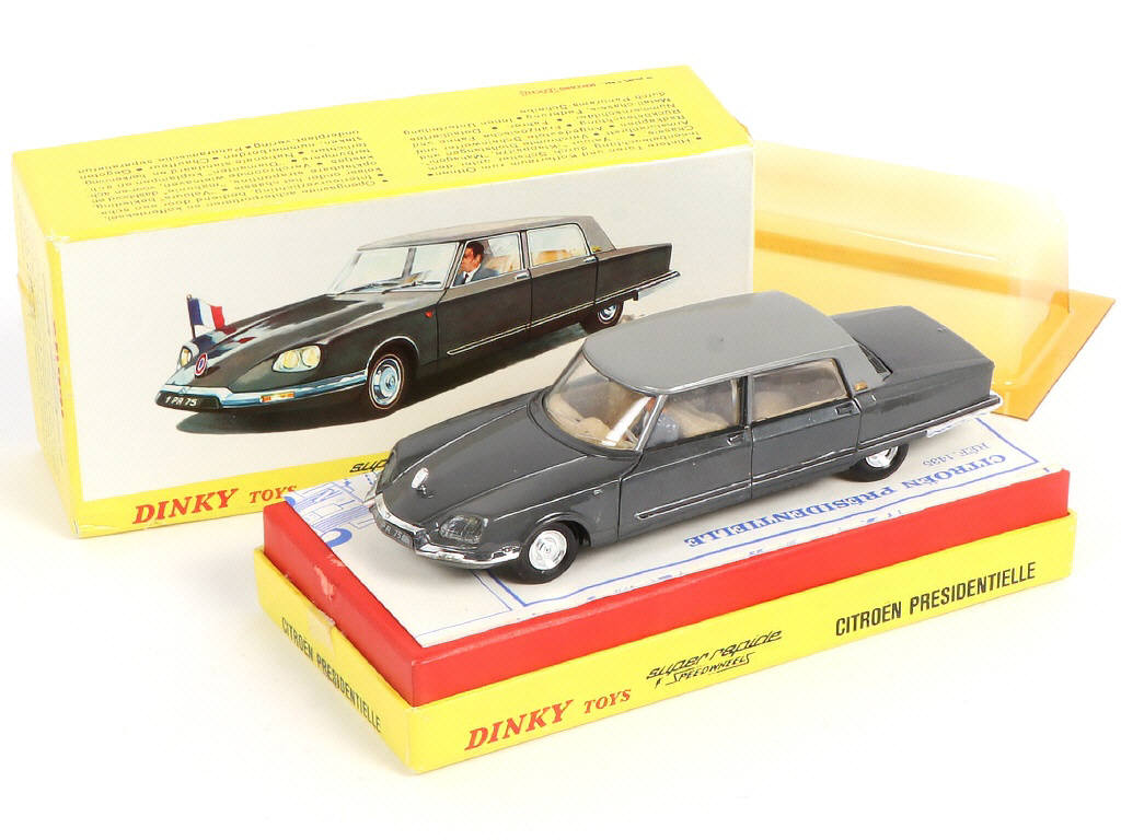 Lot 396 - DINKY TOYS (FRANCE) (1)