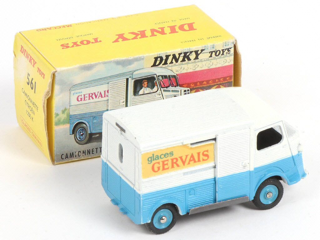 Lot 455 - DINKY TOYS (FRANCE) (1)