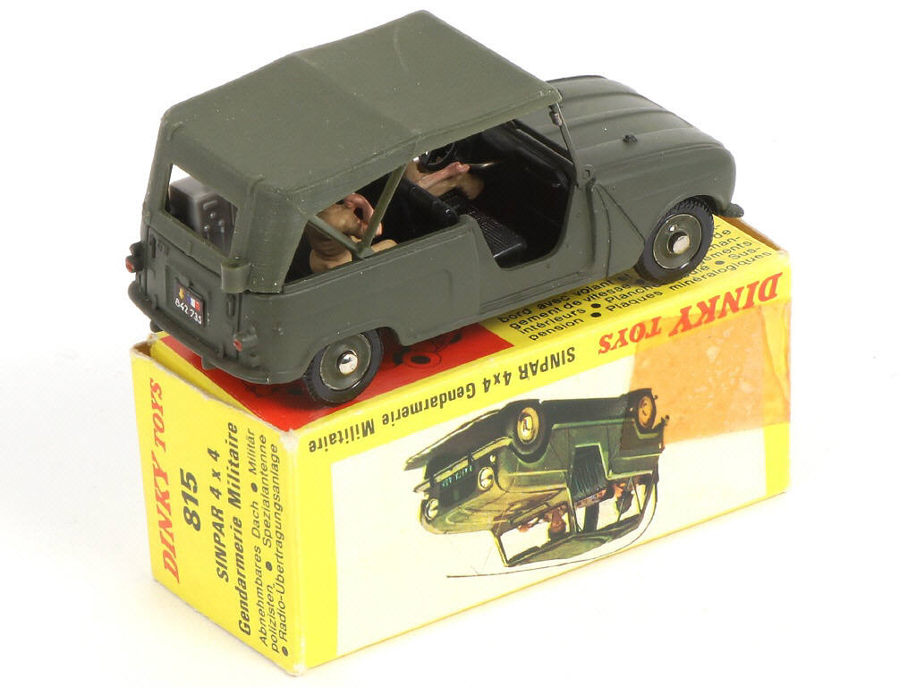 Lot 491 - DINKY TOYS (FRANCE) (1)