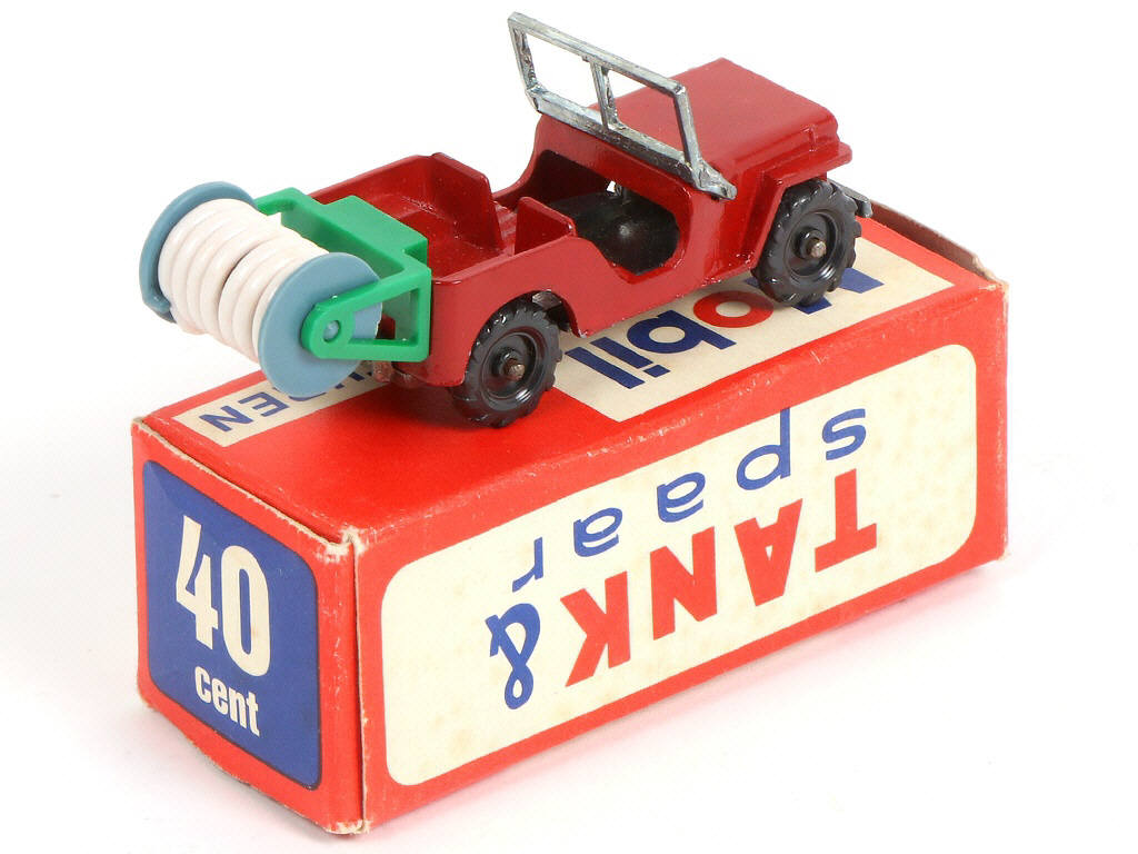 Lot 203 - MAJORETTE (FRANCE) (1)