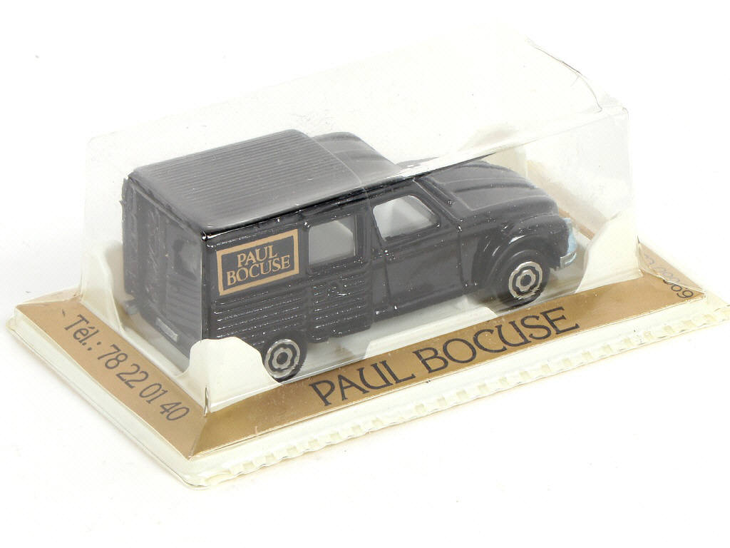 Lot 221 - MAJORETTE (FRANCE) (1)