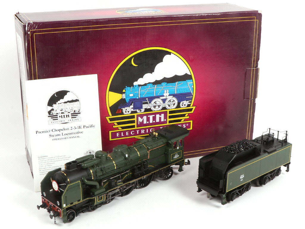 Lot 8 - M.T.H (USA) (1)