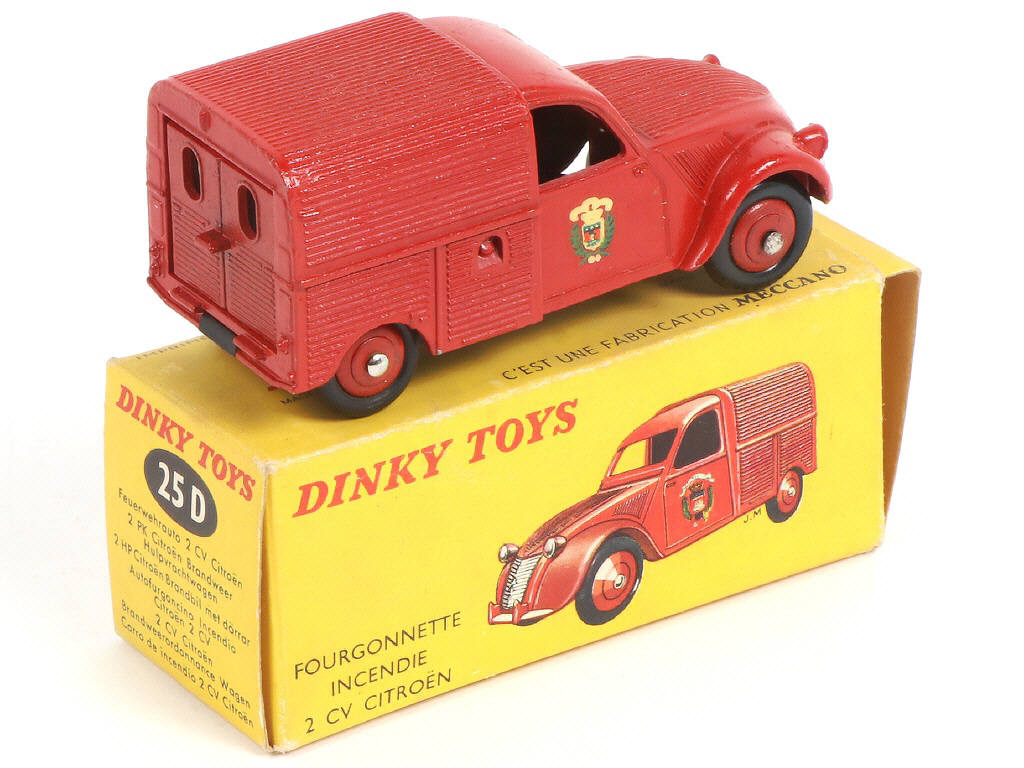 Lot 403 - DINKY TOYS (FRANCE) (1)
