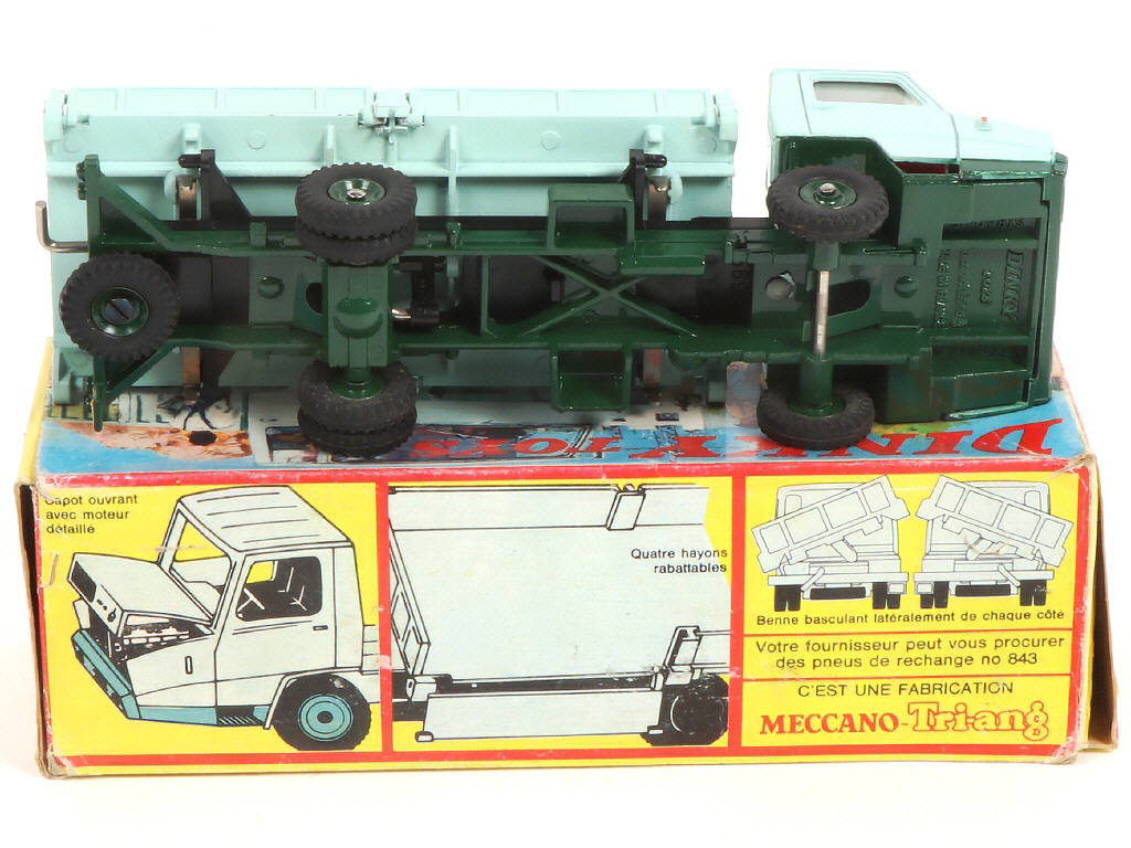 Lot 483 - DINKY TOYS (FRANCE) (1)