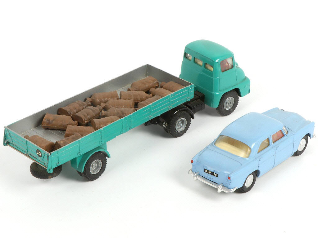 Lot 177 - SPOT-ON (GB) (2)