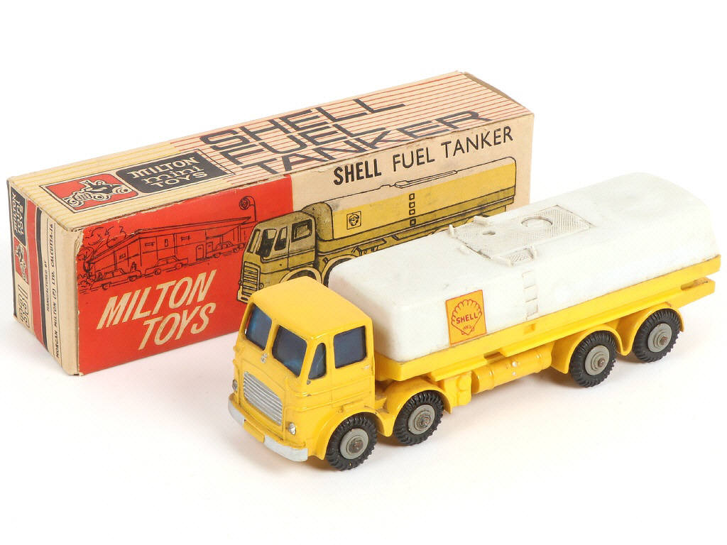 Lot 232 - MILTON (INDE) (1)