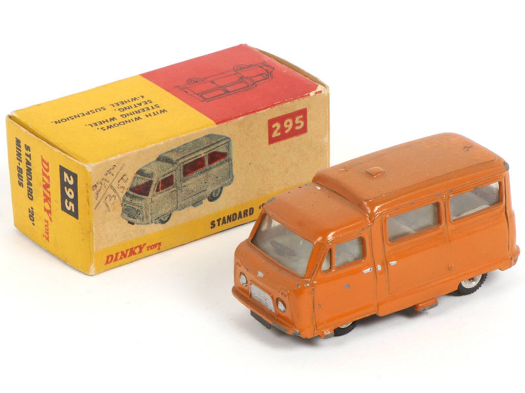 Lot 239 - NICKYTOYS (INDE) (1)