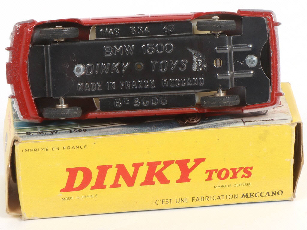 Lot 436 - DINKY TOYS (FRANCE) (1)
