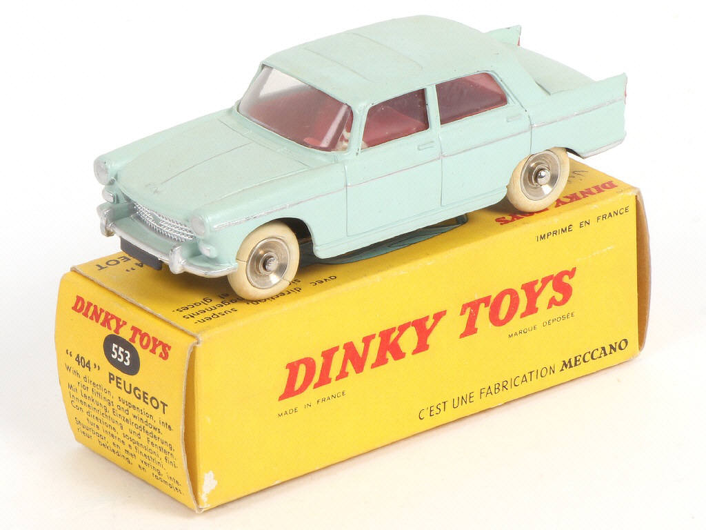 Lot 415 - DINKY TOYS (FRANCE) (1)