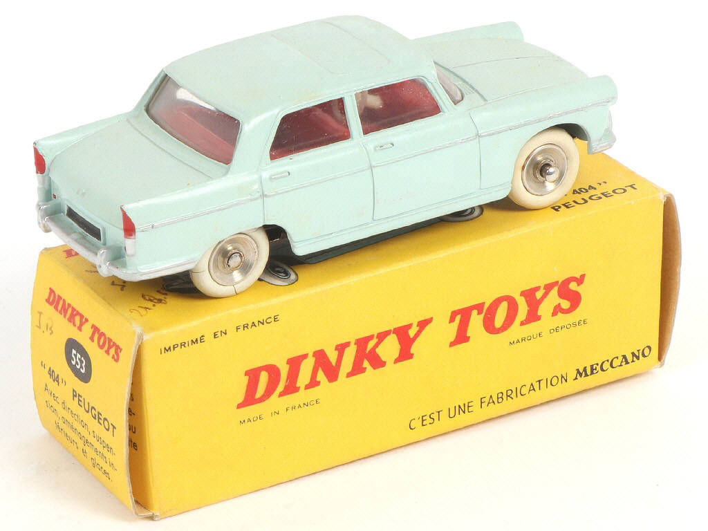 Lot 415 - DINKY TOYS (FRANCE) (1)
