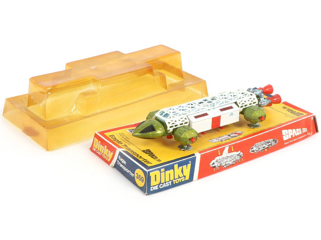 Lot 301 - DINKY TOYS (GB) (1)