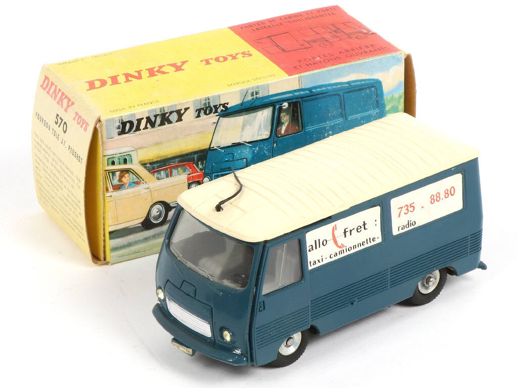 Lot 463 - DINKY TOYS (FRANCE) (1)