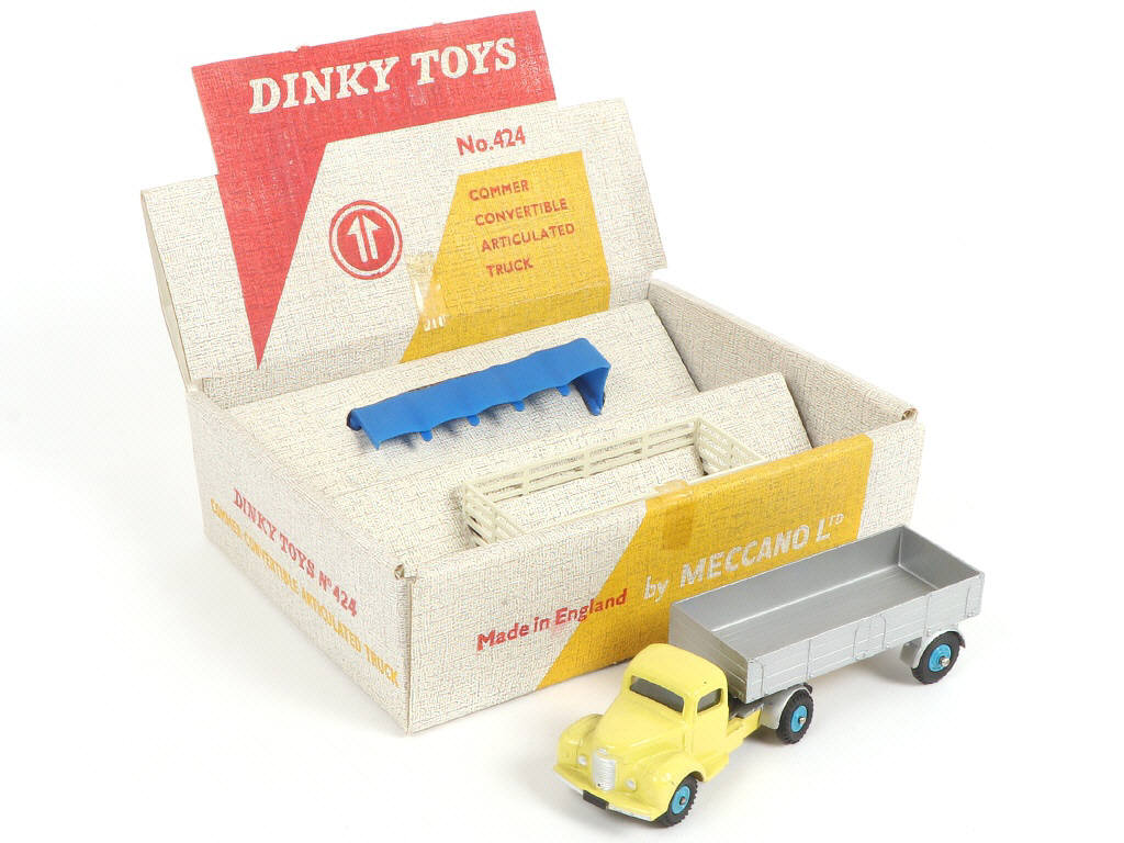 Lot 353 - DINKY TOYS (GB) (1)