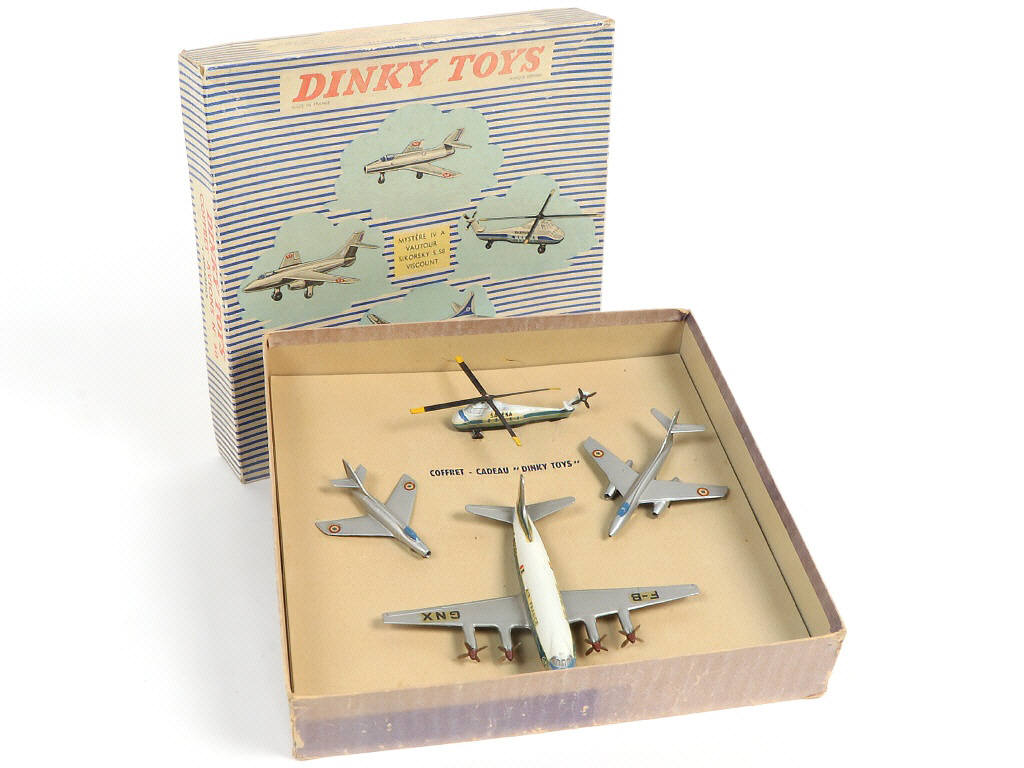 Lot 368 - DINKY TOYS (FRANCE) (1)