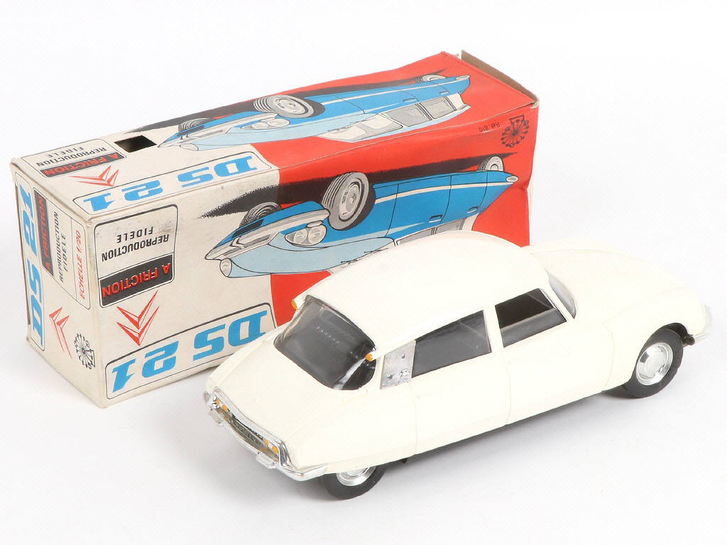 Lot 134 - S.L.J. (FRANCE) (1)