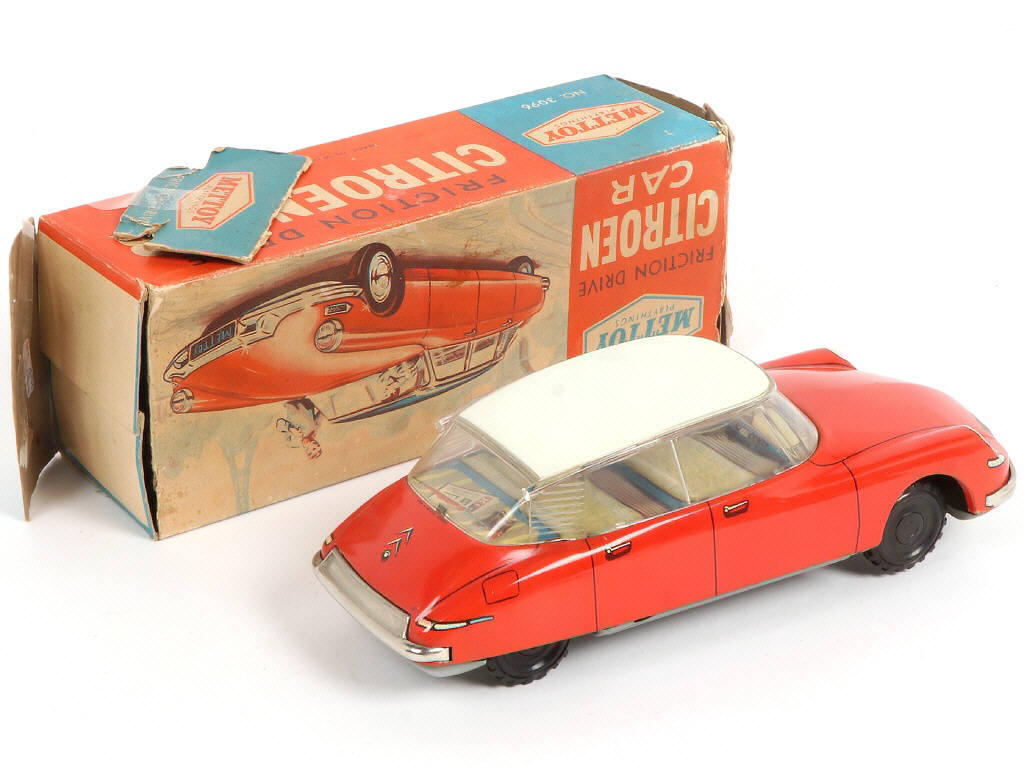 Lot 90 - METTOY (GB) (1)