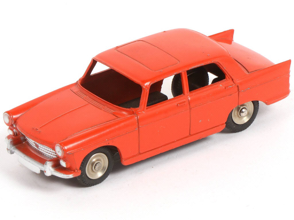 Lot 363 - DINKY TOYS (FRANCE) Série JUNIOR (1)